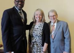 NIAMS Director Stephen I. Katz, M.D., Ph.D. (right), with Carolyn Levering, President and CEO of the Marfan Foundation, and Gary Gibbons, M.D., Director, National Heart, Lung and Blood Institute, pause for a picture at a Congressional briefing.